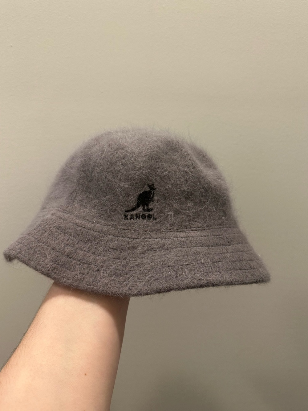 Kangol Hat Cap Furgora Casual Fitted Mens Gray Fuzzy 100% Angora Bucket Cloche